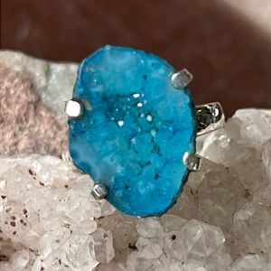 MARINE BLUE GEODE AGATE SLICE 925 STERLING SILVER RING, SIZE 7.5